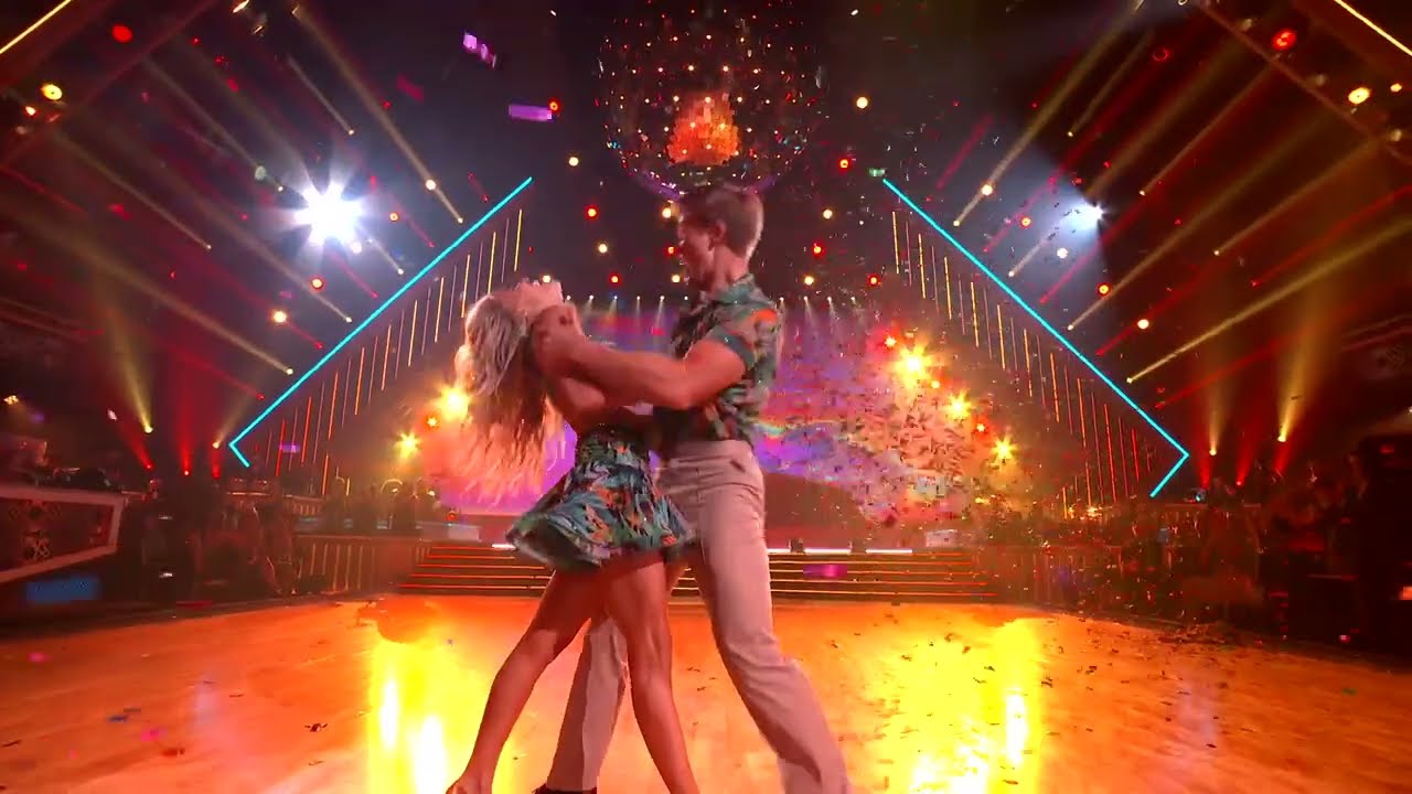 Robert Irwin’s Premiere Jive – Dancing with the Stars