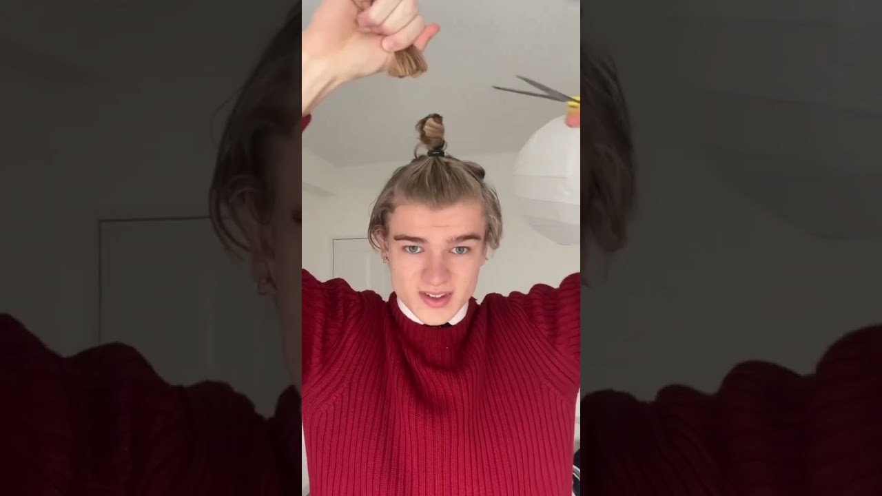 Cutting my hair - fringe