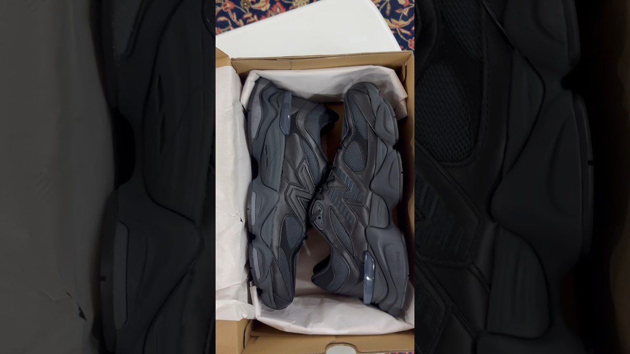 Triple Black New Balance 9060 #shorts #newbalance #shoes #sneaker #sneakers #sneakerhead