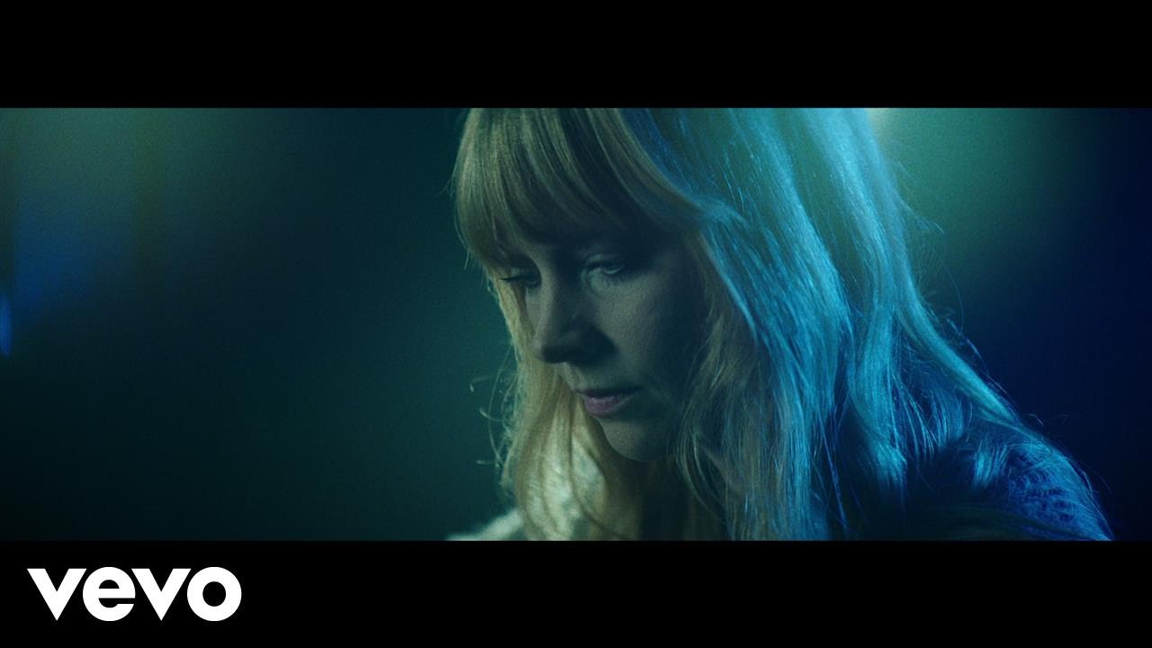 Lucy Rose - Floral Dresses ft. The Staves