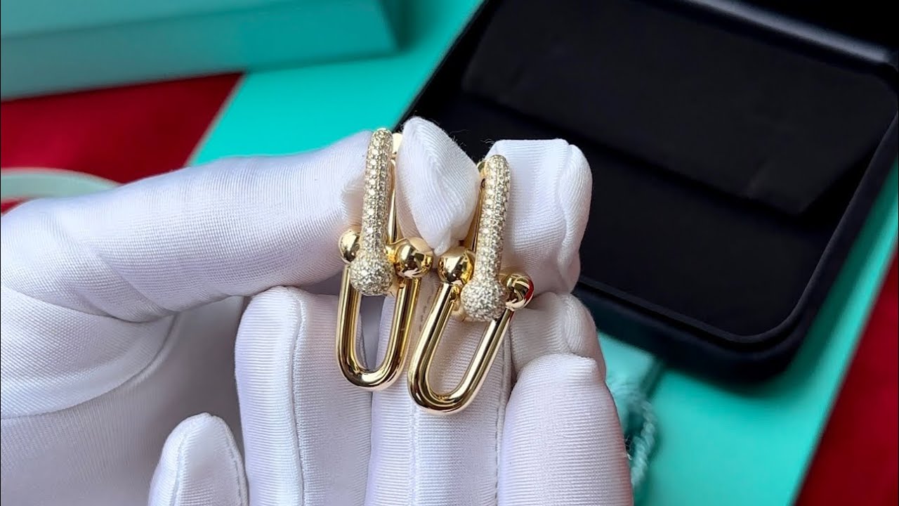 Unboxing Video | Tiffany HardWear Link Earrings Yellow Gold with Pavéd Diamonds