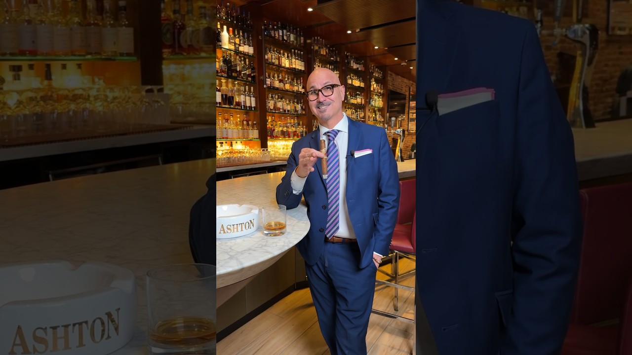 What can you wear to a cigar bar or lounge?