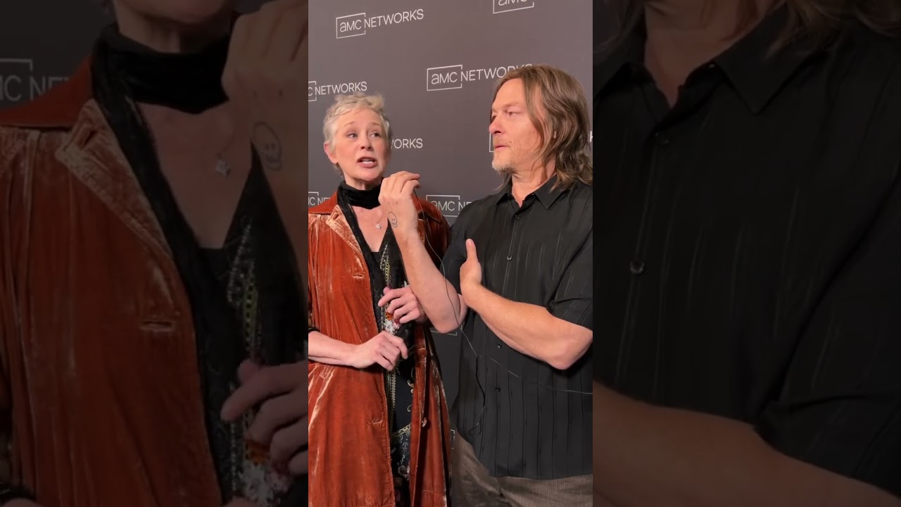 Pineapples on… PIZZA? 😱🍍🍕 Do you agree with #NormanReedus and #MelissaMcBride? #DarylDixon