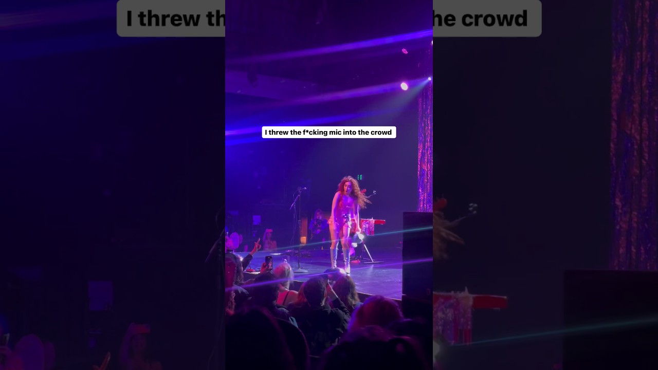 yall this was the LA show and thank god i didn’t hit anyone jesus christ #tour