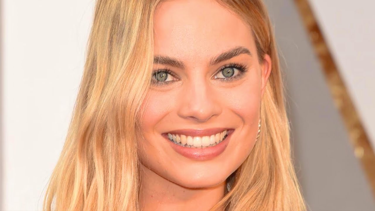 Margot Robbie's Most Beautiful Bikini Moments