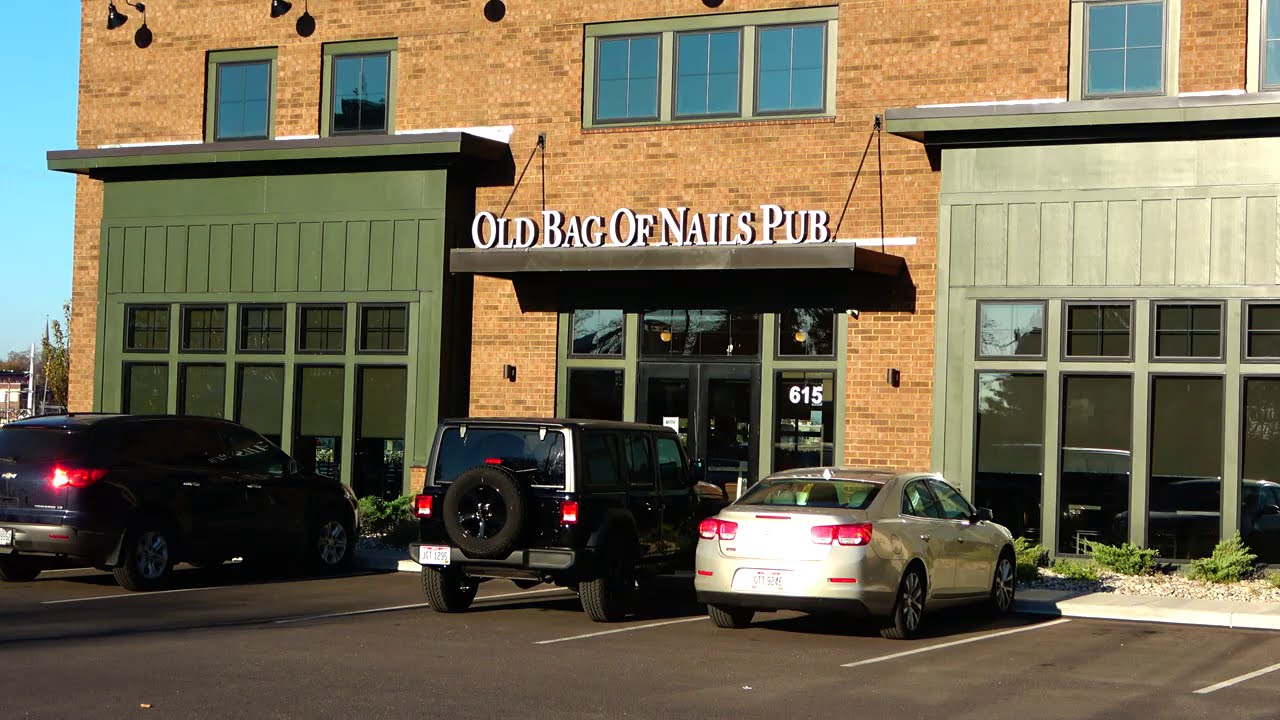 Old Bag Of Nails Pub. Toledo, Ohio 100% A + Great Everything