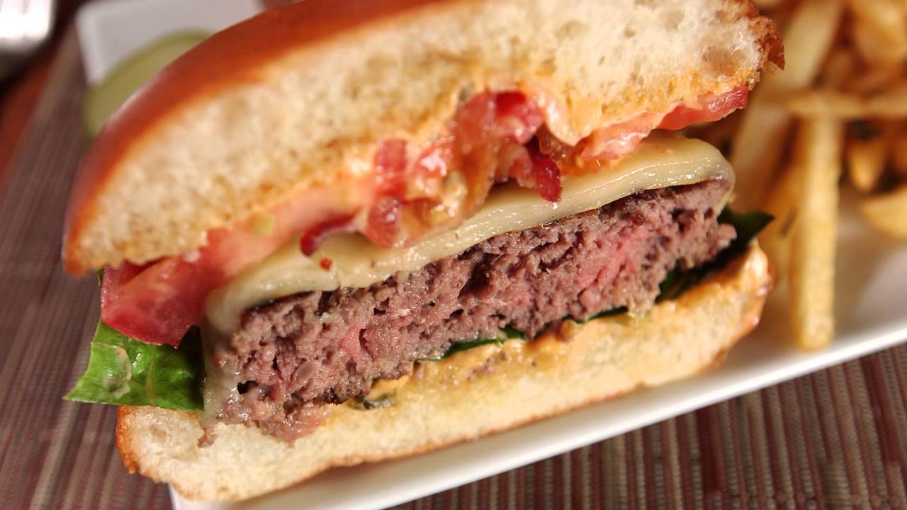 Winsor House Inn - Duxbury, MA (Phantom Gourmet)
