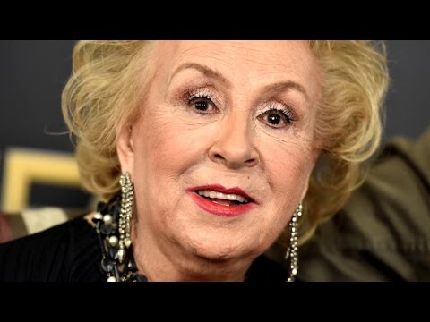 Doris Roberts dies at 90