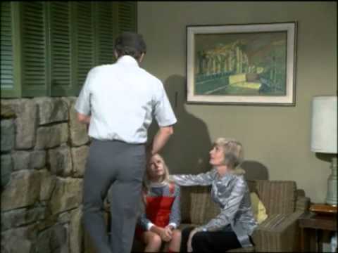 The Brady Bunch - Marcia, Marcia, Marcia