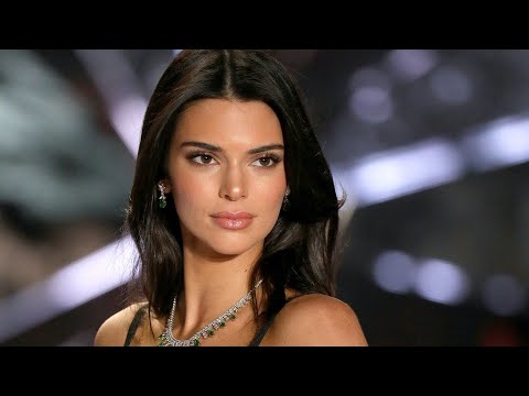 [HD] Kendall Jenner - Victoria's Secret Runway Walks (2015-2018)