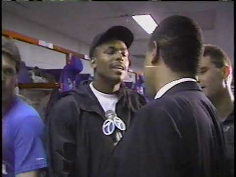 Bobby Bonilla (NY Mets) vs WABC-TV Reporter (Art McFarland) (August 11, 1994)