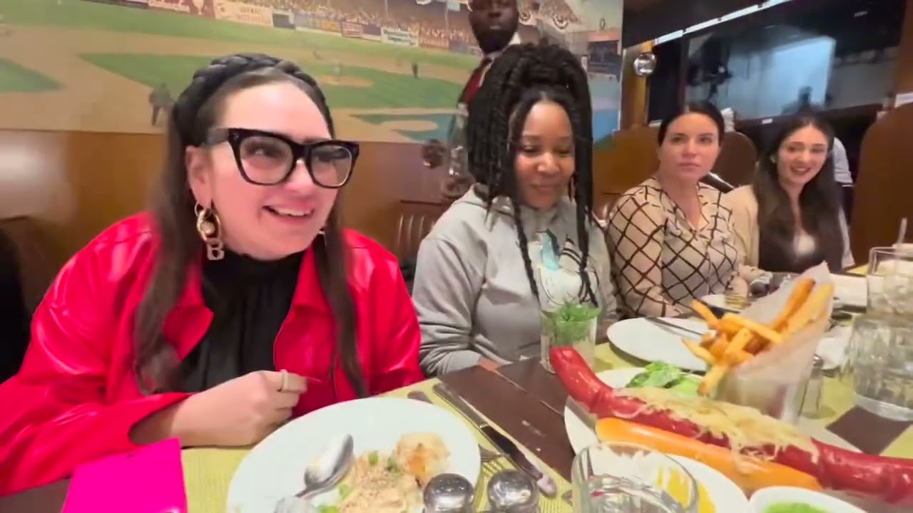 The Brooklyn Diner with Laura Bray