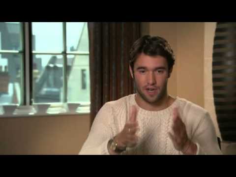 Josh Bowman explains how he got his role in Revenge