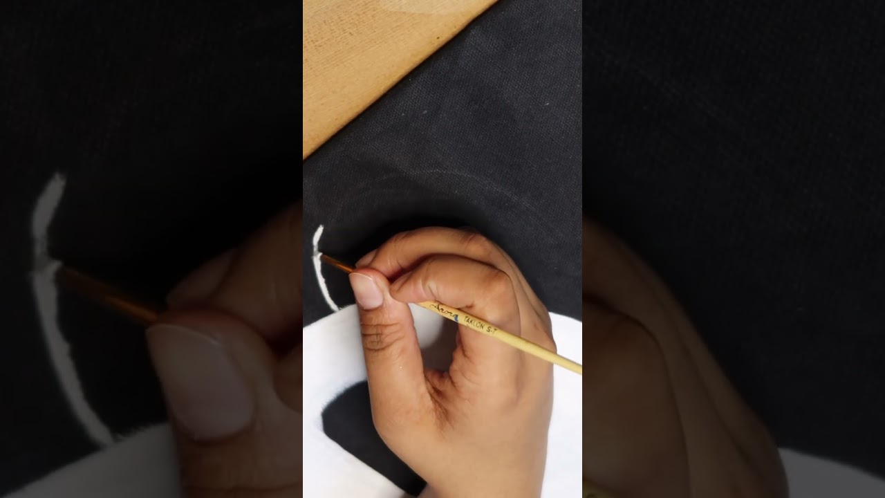 PAINTING A PLAIN BLACK TOTE BAG 🖌️🐼