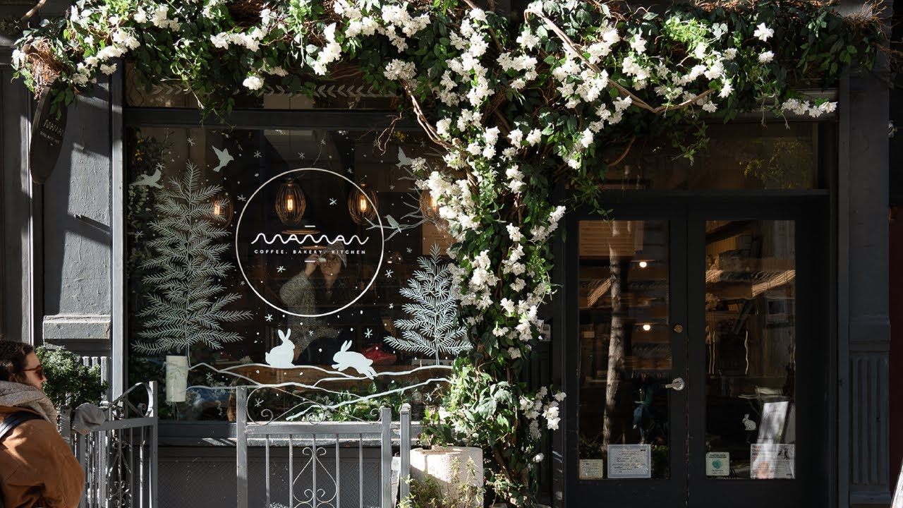 welcome to maman's soho café