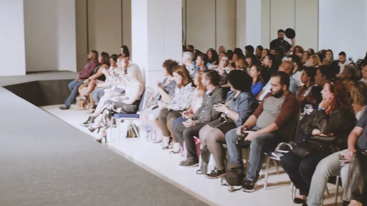 VISLUMBRE LINGERIE PLUS SIZE - Desfile no Fashion Weekend Plus Size Verão 2018