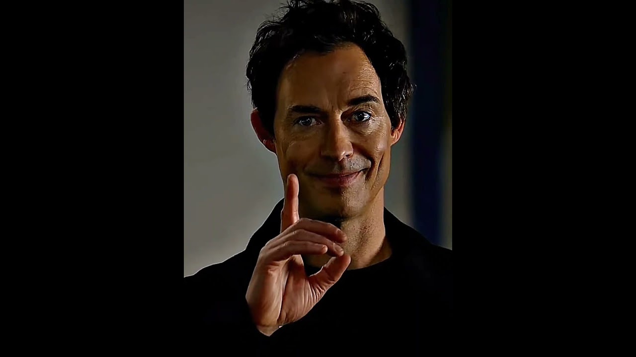 Teddy Sears vs Tom Cavanagh #reverseflash #theflash #zoom #shorts #dc #cw #actors
