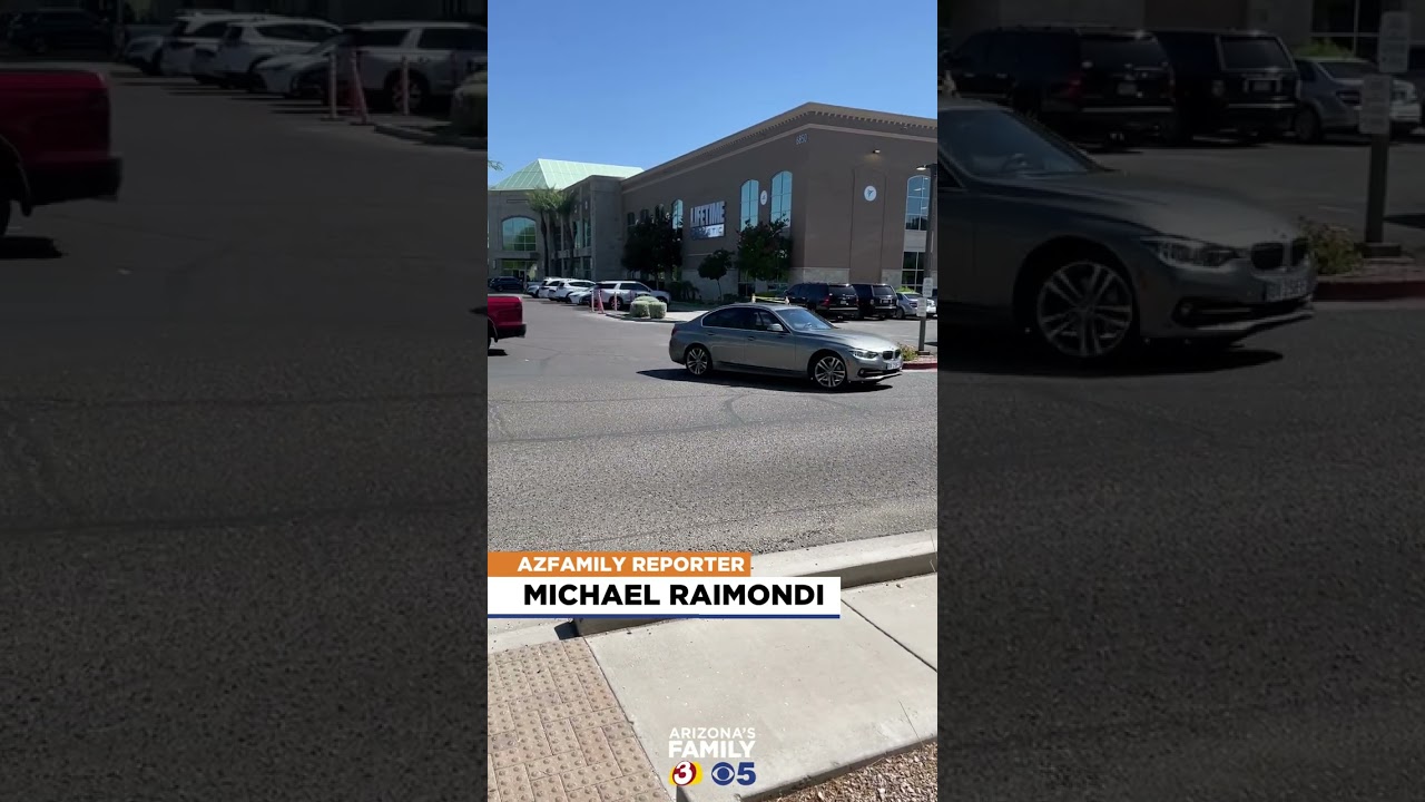 Worker electrocuted while repairing hot tub inside east Phoenix fitness center