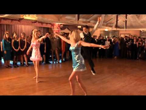 Romy and Michele's High School Reunion - Dance Scene